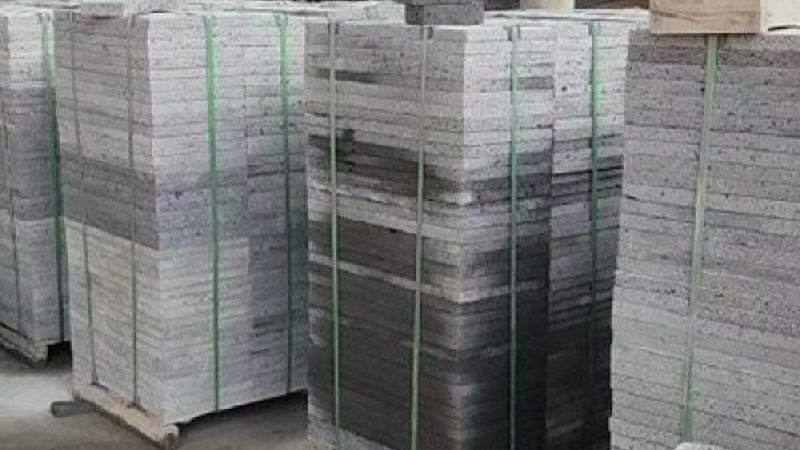 翻新结晶后的石材，其使用寿命一般在3-5年左右。具体使用寿命受以下因素影响：